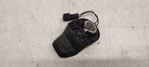 BMW E46 LIFT Tavaratilan Mikrokytkin OE 8378939 image 2