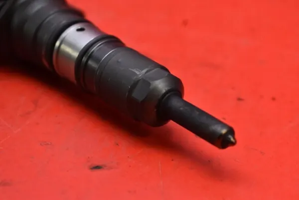 Injectiepomp OEM 03G130073T voor Audi A3 8P 2.0 TDI image 4