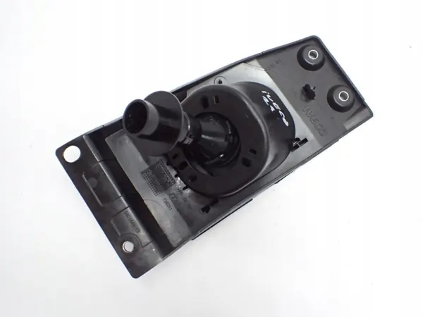 Bouchon AdBlue OEM 5801648113 pour Iveco Daily VI 21R image 3