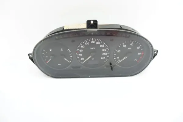 Hastighetsmätare Renault Scenic I 1.6 Bensin 1997-1999 OEM 21578161-2 image 2