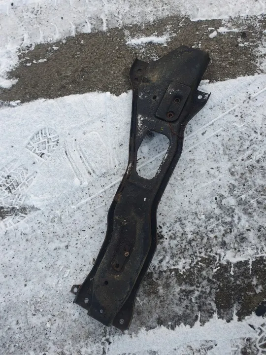 Kia OE moottoripalkki OEM - Rio LS 2000-2003 1.3/1.5 image 2