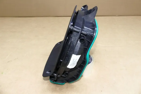Caisson de basse droit OEM 2622490 pour BMW 4 G22 image 3