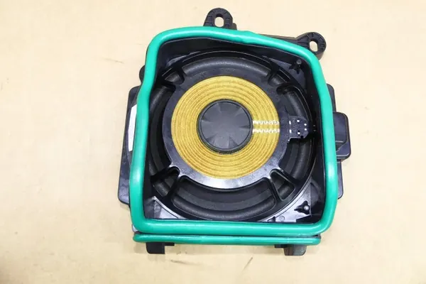 Caisson de basse droit OEM 2622490 pour BMW 4 G22 image 7