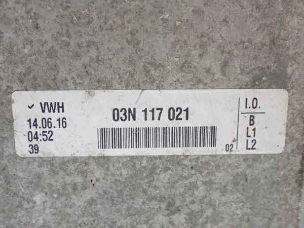Oljefilterbas OEM 03N115389B för Skoda Octavia III image 6