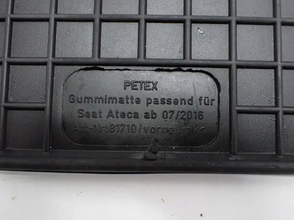 Rubber vloermatten OEM DYWANIKI CHODNICZKI GUMOWE PETEX ŁADNE EUROPA SEAT ATECA 21R ROZPE image 3