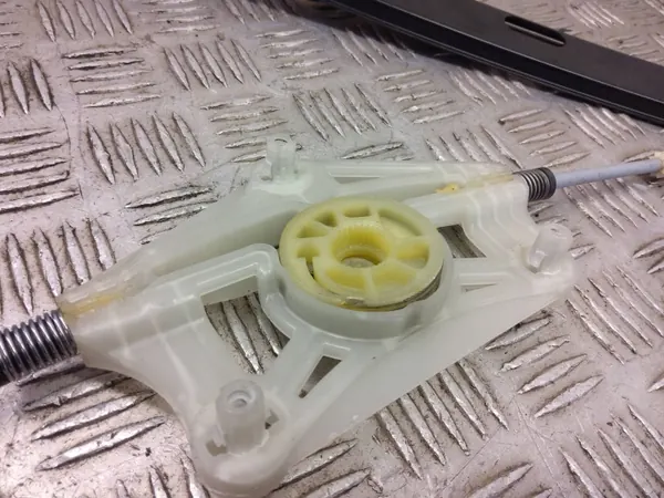 Régulateur de vitre avant Cupra Formentor OEM 5ff837461a image 5