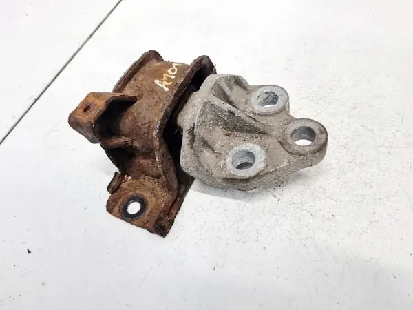 Alfa-Romeo Mito Supporti motore e cambio 2009 1.4L 557 image 2