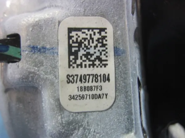 BMW X3 G01 gordelspanner achter links beige OEM 72117497781 image 5