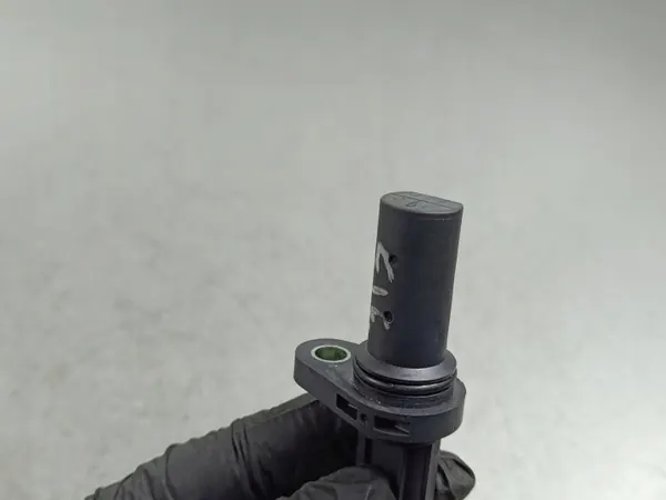Mitsubishi Veivaxelpositionssensor OEM 1865A349 image 3