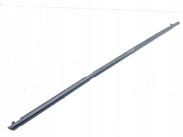 Toyota Prius bakrutslist OEM AMD222123 image 2