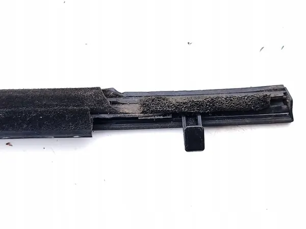 Toyota Prius bakrutslist OEM AMD222123 image 3