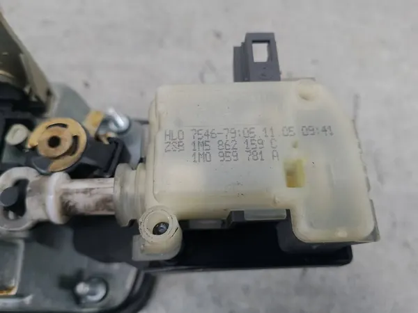 Heckklappenbeschlag SEAT CORDOBA III 1M5862159C image 4