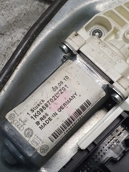 Elevador de vidro elétrico dianteiro direito VW Golf 5 03-09 image 10