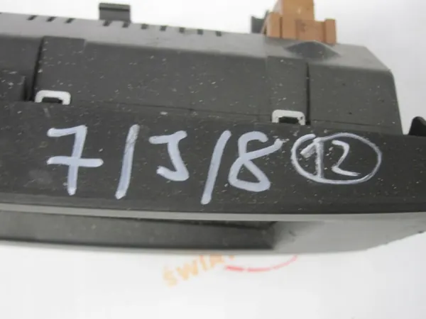Peugeot 3008 Radio-Display OEM 9676655380 - Gebraucht image 8