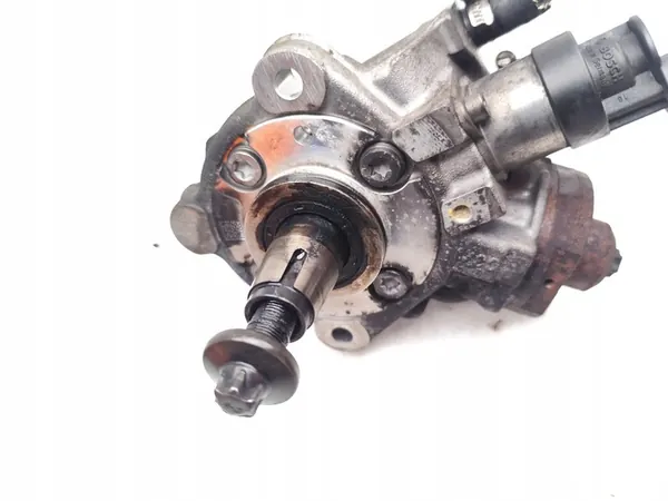 Bomba de combustível de alta pressão BMW 1 Series Diesel 123d OEM 7801000 image 6