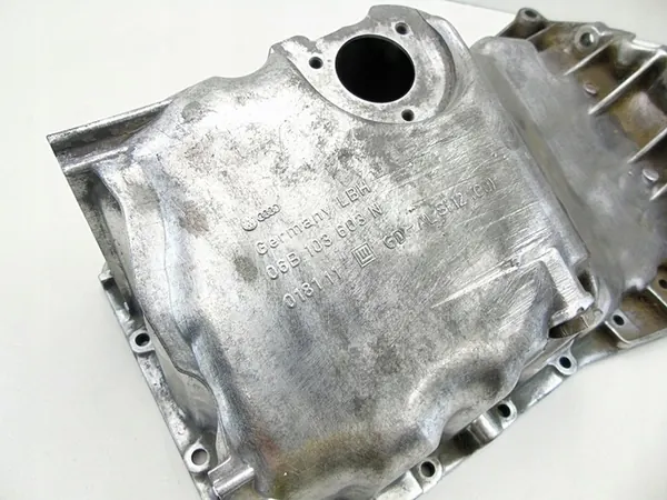 Oljesump 1.9 TDI Passat B5 Superb Audi A4 B6 A6 C5 image 3