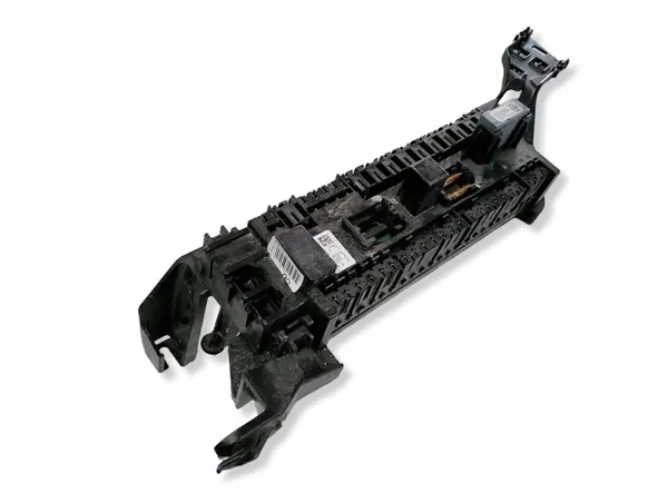 Zekeringkast Mercedes-Benz GL X166 OEM A1665402350 image 2