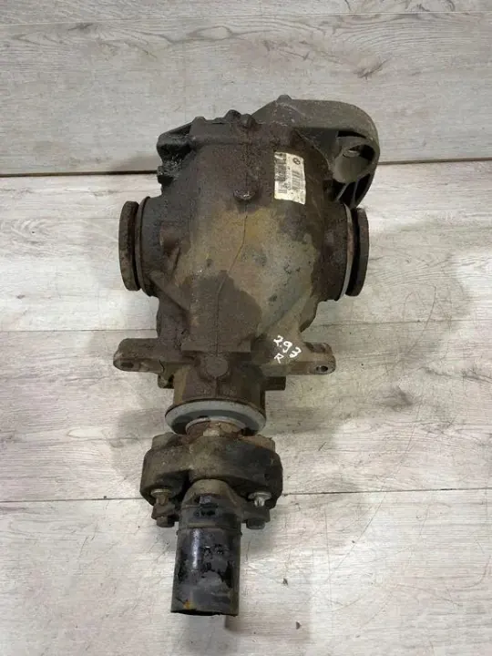 BMW 3 Cabrio E93 Rear Differential E27291 3.0L Diesel image 2