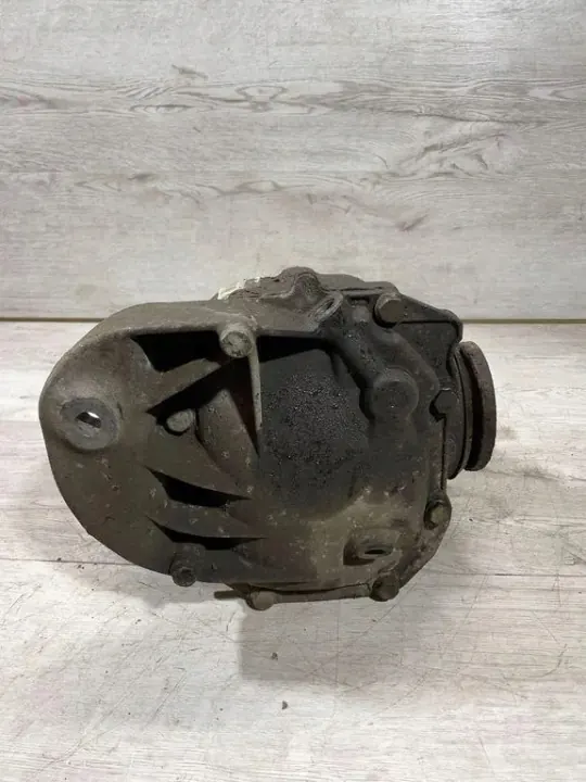 BMW 3 Cabrio E93 Rear Differential E27291 3.0L Diesel image 3