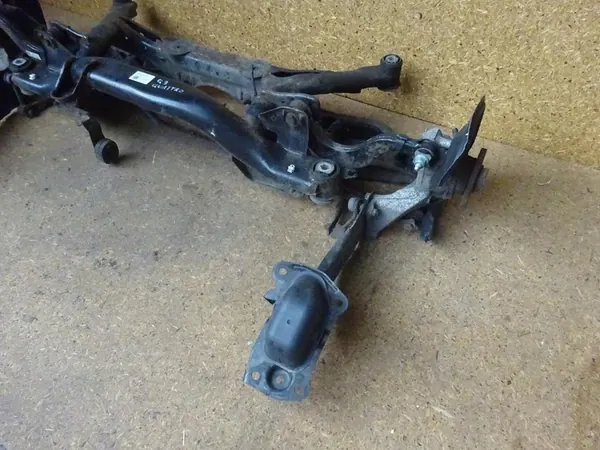 AUDI Q3 8U QUATTRO Trave Posteriore Completa 5N0505235AF image 3