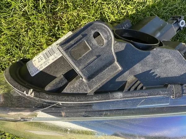 RENAULT MEGANE III LIFT GT - VASEN AJOVALO 260601781R image 5