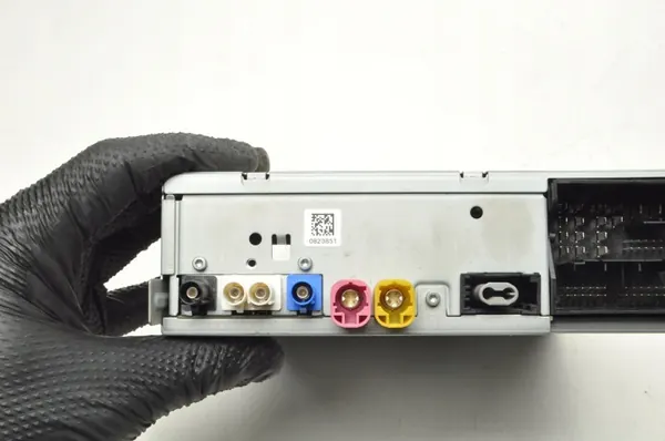 Skoda SD-Kartenleser OEM 5Q0035874B für Octavia III image 6