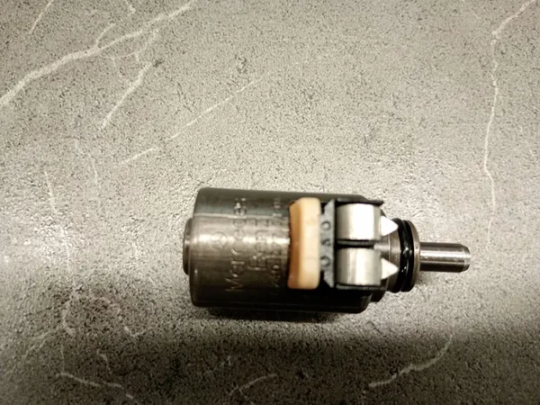 Mercedes-Benz A 240 277 01 00 Transmission Valve image 5