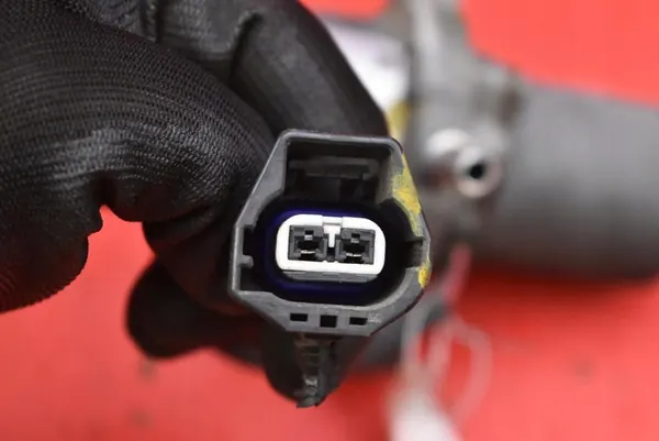 Imupumppu Chevrolet Equinox 2.4 ECOTEC OEM 20939309 image 9