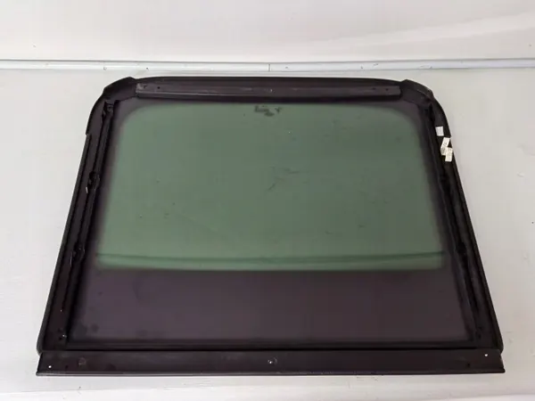 Cristal panorámico trasero MINI Clubman F54 OEM J007109 image 7