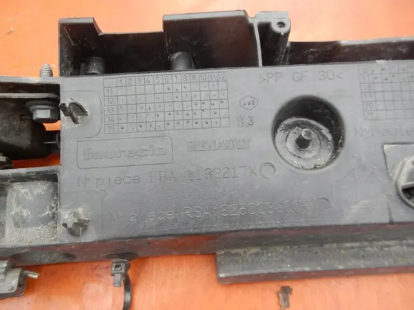 OEM 625003860R Front Upper Reinforcement Used image 5