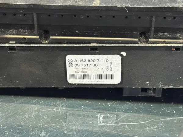 Botón de control de ventana MERCEDES W163 A1638207110 image 3