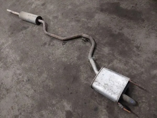 Pakoputken Vaimennin OEM 24421896 Opel Vectra C 1.8 16V image 2