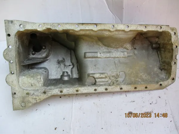 Oljepanna för BMW 3 E90 3.5i - OEM 7542043 image 2
