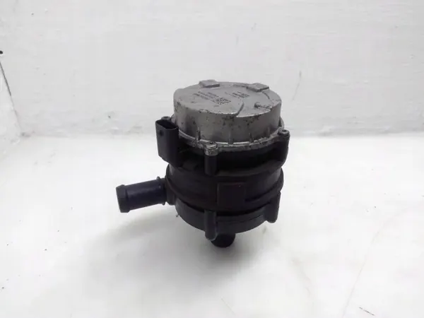Volvo OE vattenpump 32257968 för XC40 2017- image 6