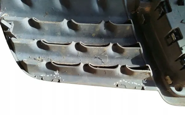 Black Grill 62310JD000 Nissan Qashqai 1 I 07-10 image 4