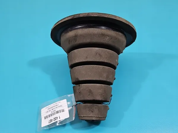 Taka jousipuskuri OEM 48302-60090 Toyota Land Cruiser image 3