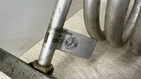 OEM 1374627 MNJU Servokylare - Begagnad image 5