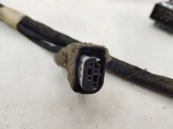 Pescoço de enchimento OEM 190825 para Maserati Quattroporte image 5