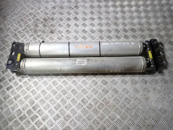 Réservoir suspension air OEM 68264595AB Dodge RAM 5.7 image 2