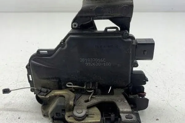 Rechtes vorderes Türschloss VW PASSAT B5 3B1837016C image 4