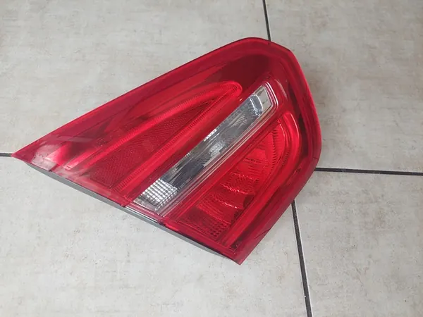 Luz Trasera - Lado Izquierdo - Mercedes GLA W156 - LED - OEM image 2