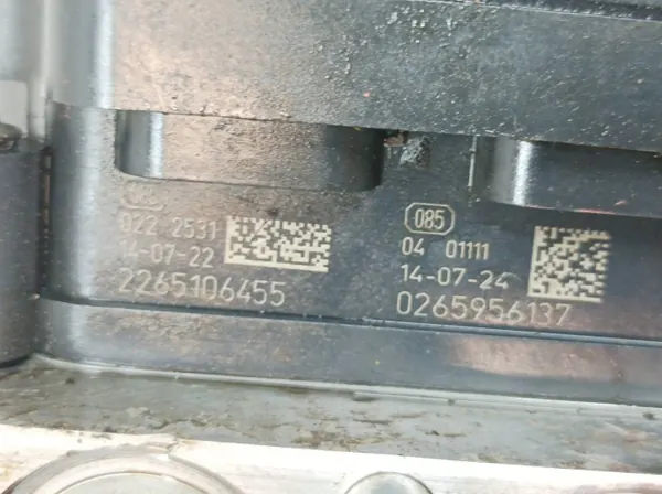 ABS-pomp OEM P68237002AD voor Jeep Cherokee V image 4