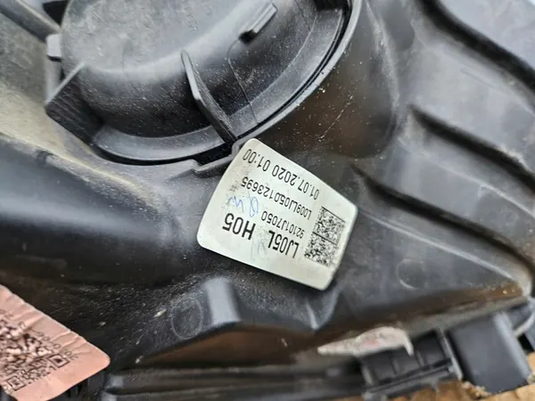 KIA CEED III 18- HB Faro Izquierdo Europa 92101J7050 image 9