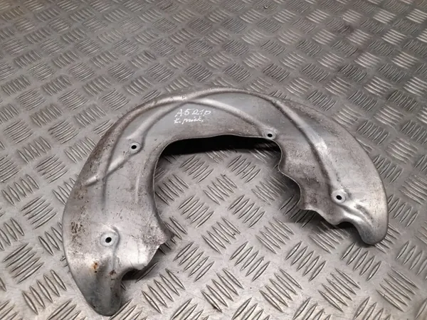 Audi A5 Etujarrulevynsuoja OEM 8W0615311E Vasen image 5