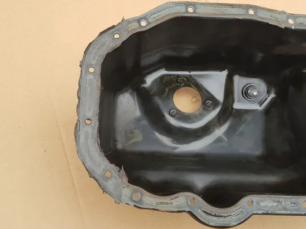 Oljeplåt / 1.2 TSI TFSI - CBZ CBZA CBZB CBZC / 03C103601BH image 3