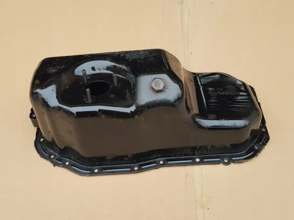 Oljeplåt / 1.2 TSI TFSI - CBZ CBZA CBZB CBZC / 03C103601BH image 9