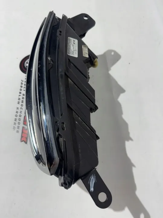 Faro Halógeno LED Izquierdo Citroen C3 III OEM 9823313080 image 4