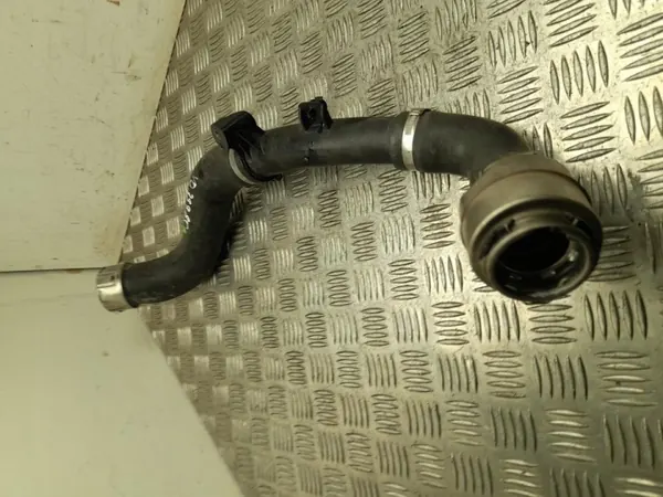 Guía de admisión de aire OEM 144609120R Dacia Jogger image 3