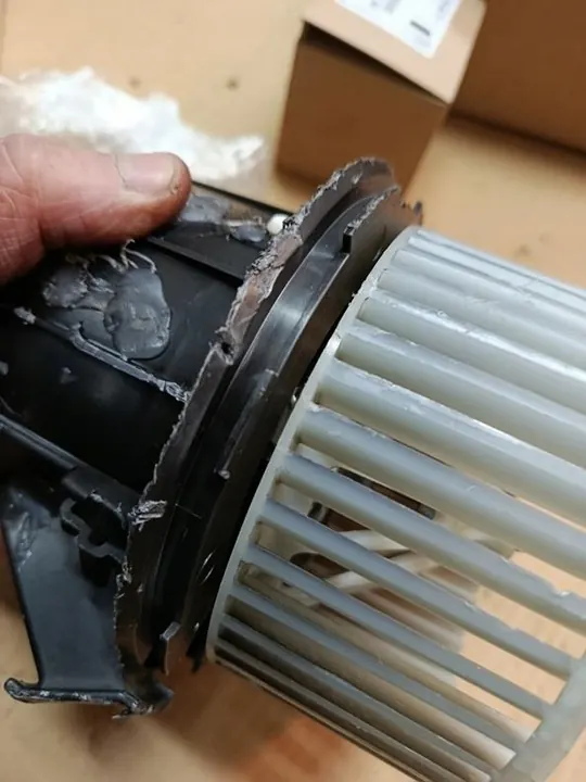 Ventilador de aquecimento Citroën C3 Aircross 17- OEM image 7