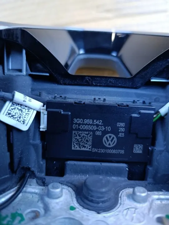 Volant Cuir VW Passat B8 OEM 3G0419089AJ Multifonction image 8